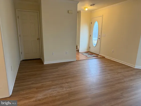 $2,400 | 700 East H Street, Brunswick, MD 21716