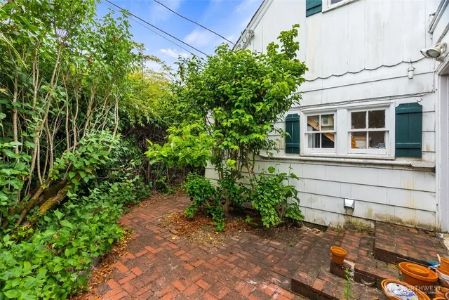 $440,000 | 407 North 6th Street, Shelton, WA 98584