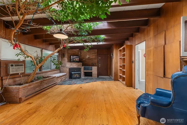 $440,000 | 407 North 6th Street, Shelton, WA 98584