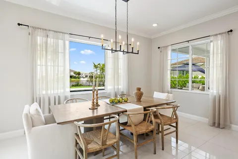 $1,895,000 | 12115 Waterstone Circle, Palm Beach Gardens, FL 33412