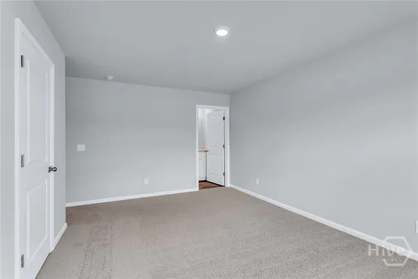 $2,000 | 173 Coneflower Road, Bloomingdale, GA 31302