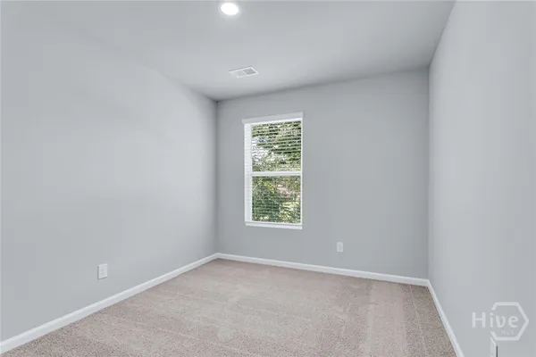 $2,000 | 173 Coneflower Road, Bloomingdale, GA 31302