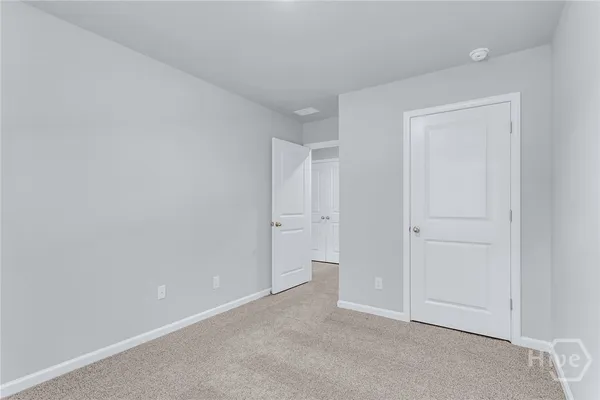 $2,000 | 173 Coneflower Road, Bloomingdale, GA 31302