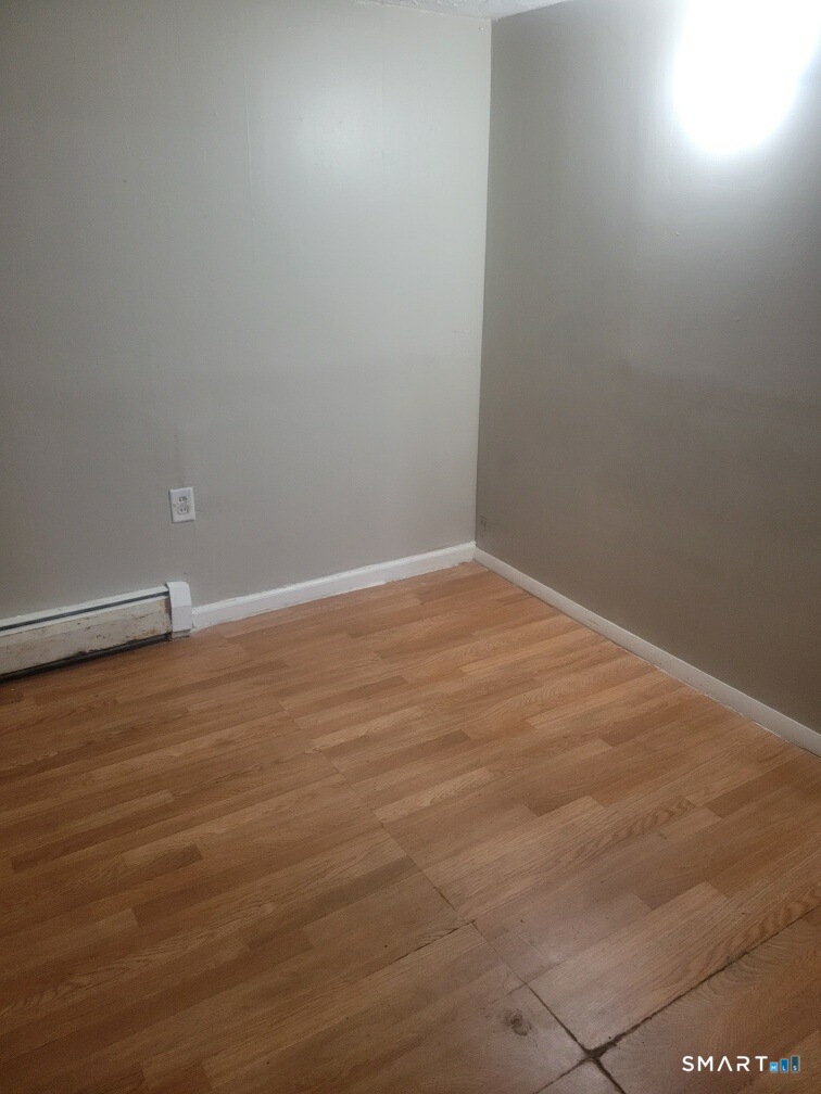 116 Springdale Avenue, Unit 1 Meriden, CT 06451 - Photo 4 of 4