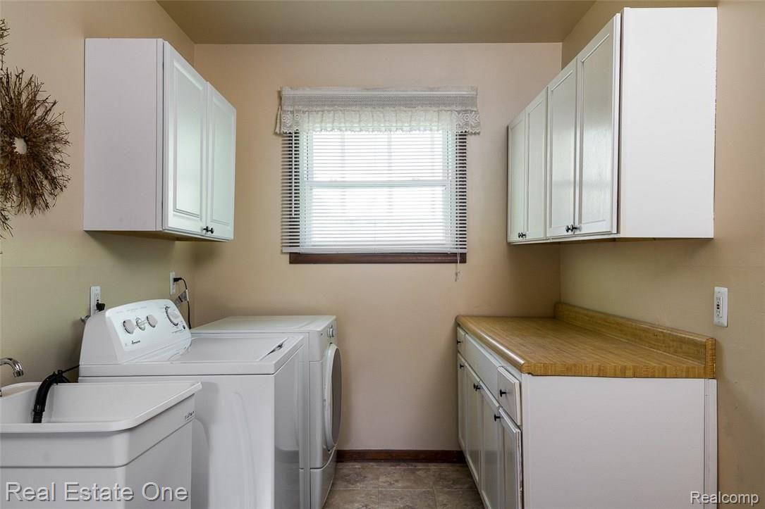 956 Homestead Court Rochester, MI 48309 - Photo 13 of 26 untitled shoot-920.jpg