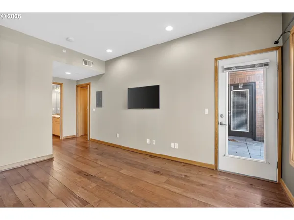 $525,000 | 300 West 8th Street, Unit 324, Vancouver, WA 98660