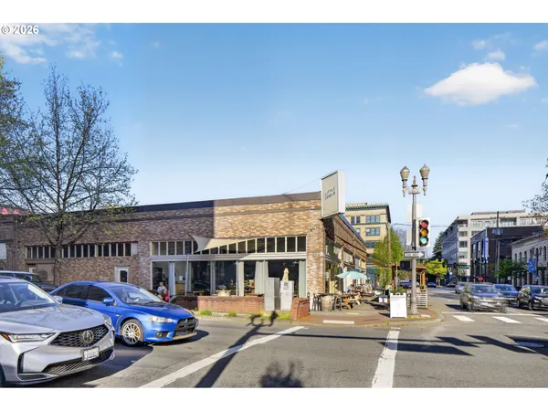 $525,000 | 300 West 8th Street, Unit 324, Vancouver, WA 98660