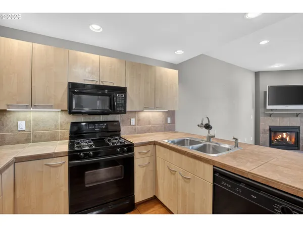 $525,000 | 300 West 8th Street, Unit 324, Vancouver, WA 98660