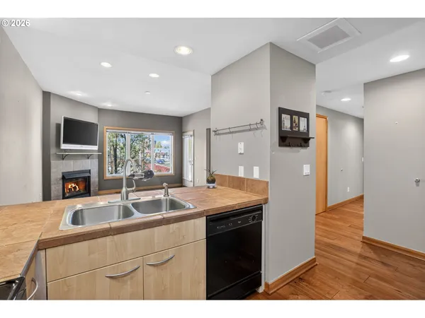 $525,000 | 300 West 8th Street, Unit 324, Vancouver, WA 98660