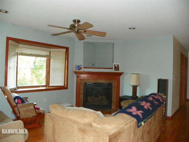 2880 Fairplay Road Hazel Green, WI 53811 - Photo 3 of 12 Gallery Image 3