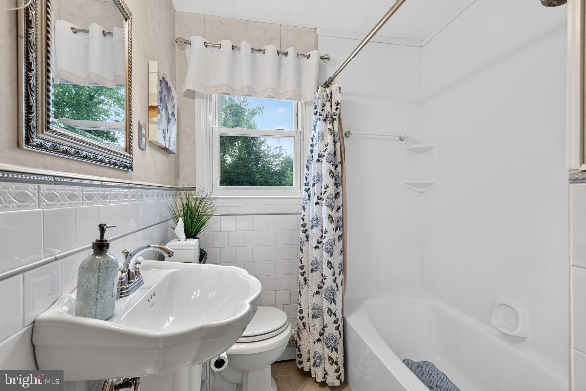 4914 Ridge Road Baltimore, MD 21237 - Photo 22 of 47