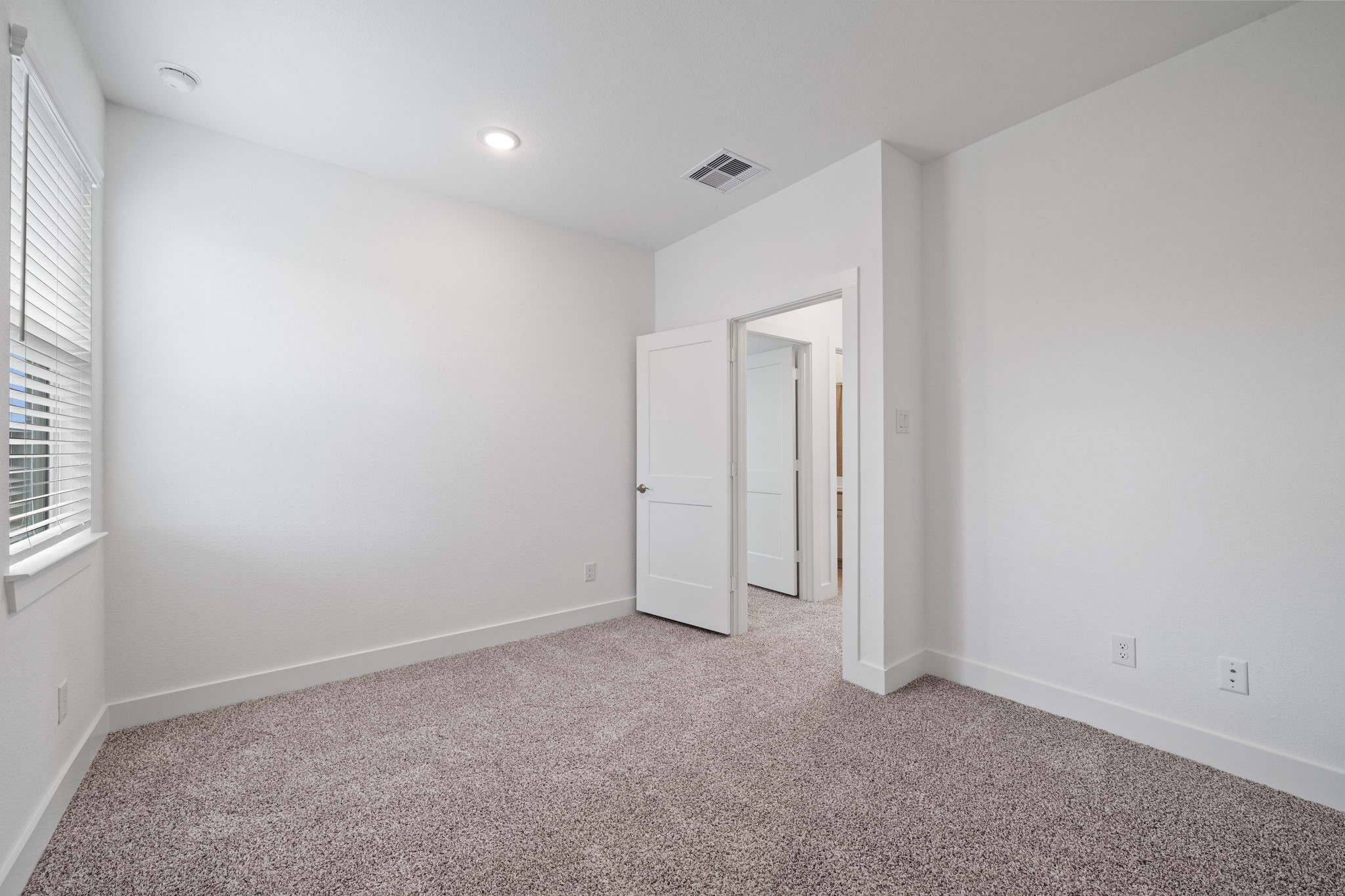 10003 Agave Pt Court Manvel, TX 77578 - Photo 15 of 46