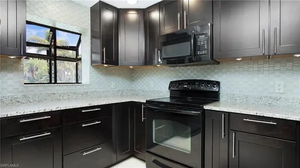 $2,400 | 1545 Oyster Catcher Point, Unit A, Naples, FL 34105