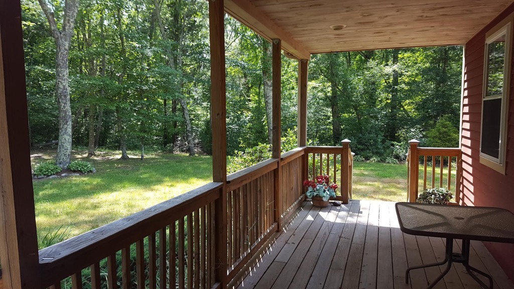 143 Baker Road Swansea, MA 02777 - Photo 6 of 21 Gallery Image 6