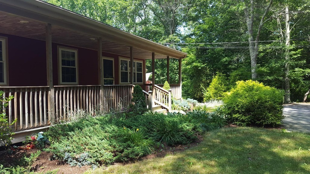 143 Baker Road Swansea, MA 02777 - Photo 7 of 21 Gallery Image 7
