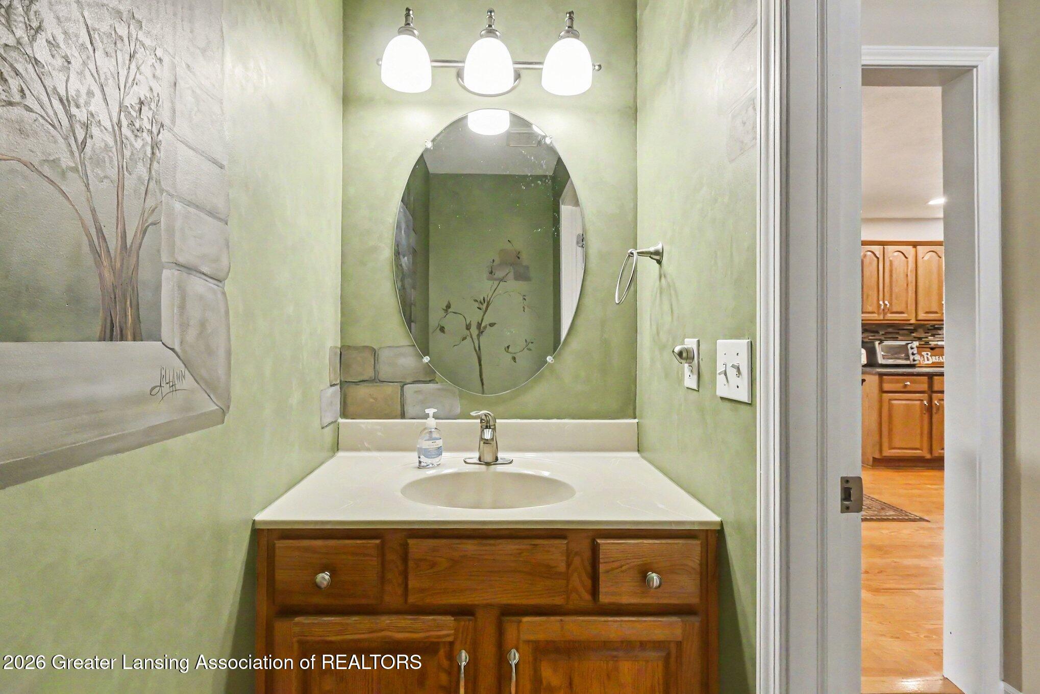 1113 Hawks Ridge Grand Ledge, MI 48837 - Photo 19 of 45 020_file_3559