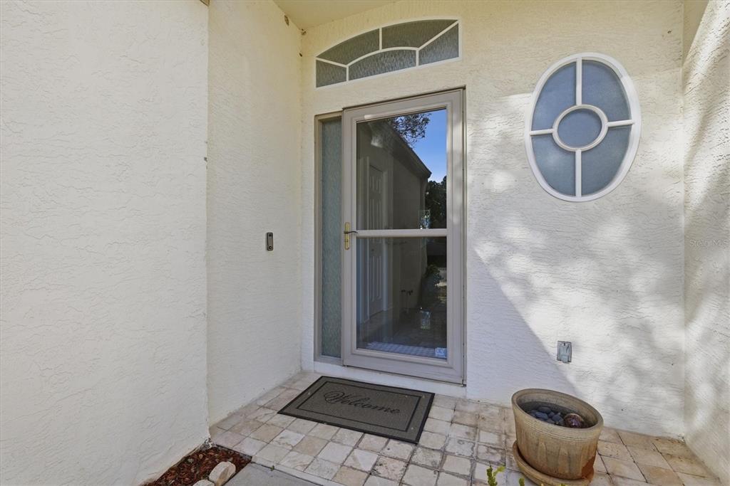 3221 Meta Court Largo, FL 33771 - Photo 4 of 40 a bathroom with a sink and a mirror