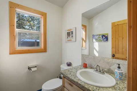 $1,350,000 | 1130 Canterbury Drive, Kings Beach, CA 96143