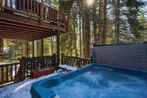 $1,350,000 | 1130 Canterbury Drive, Kings Beach, CA 96143