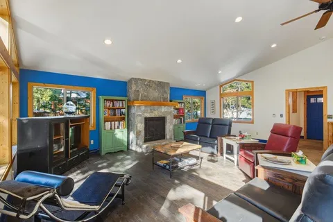 $1,350,000 | 1130 Canterbury Drive, Kings Beach, CA 96143