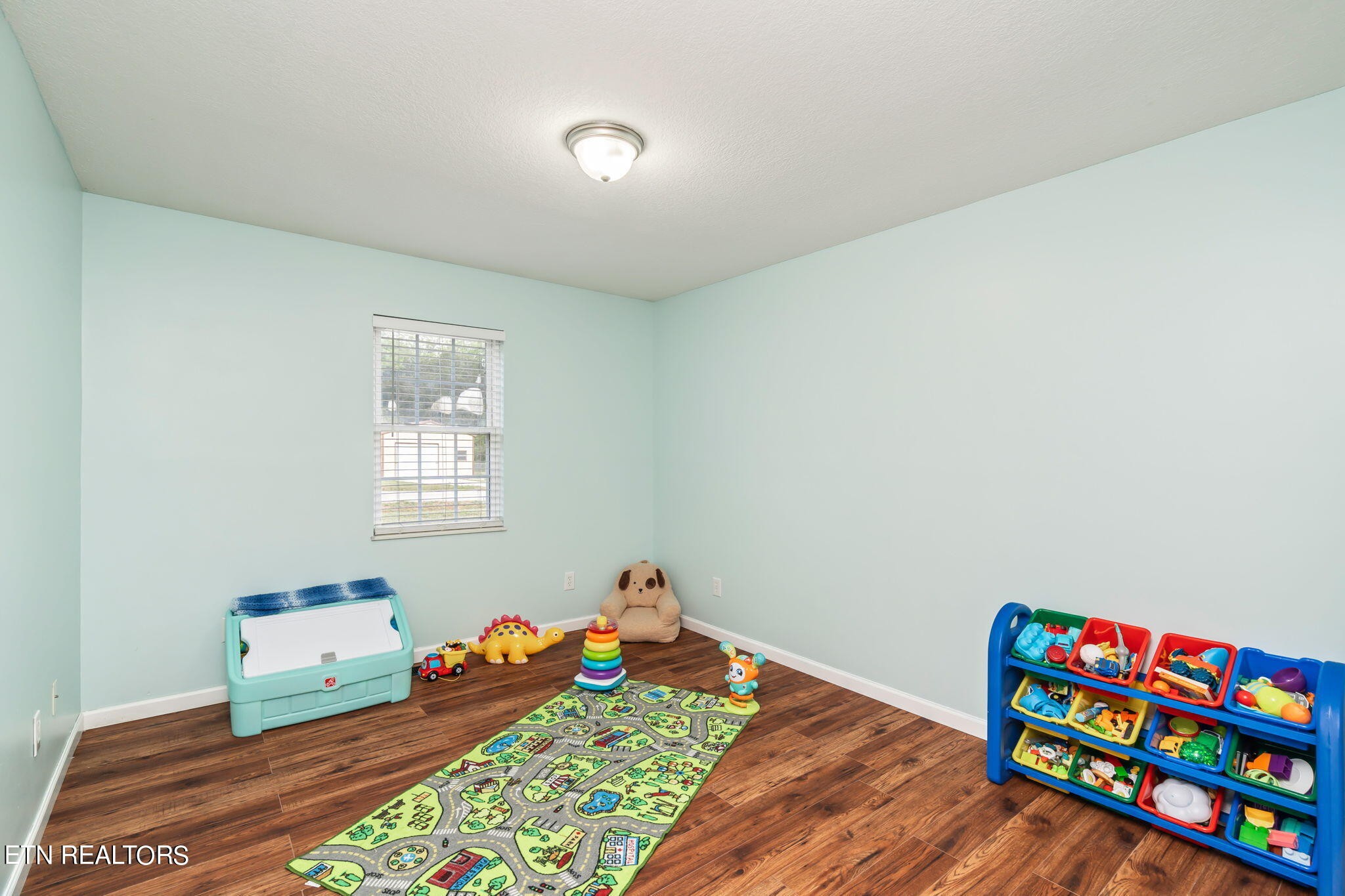 330 Howard Road Loudon, TN 37774 - Photo 13 of 27 Gallery Image 13