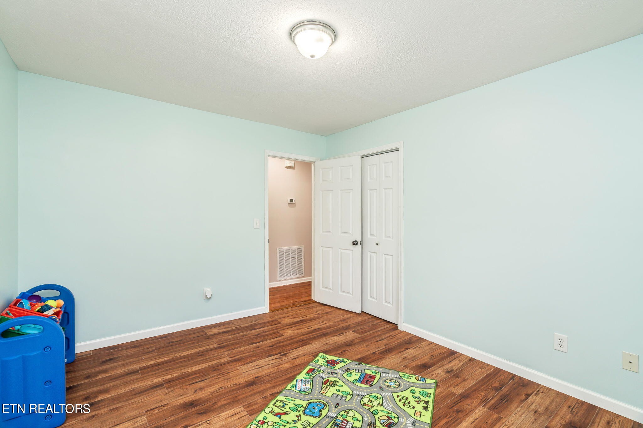 330 Howard Road Loudon, TN 37774 - Photo 14 of 27 Gallery Image 14