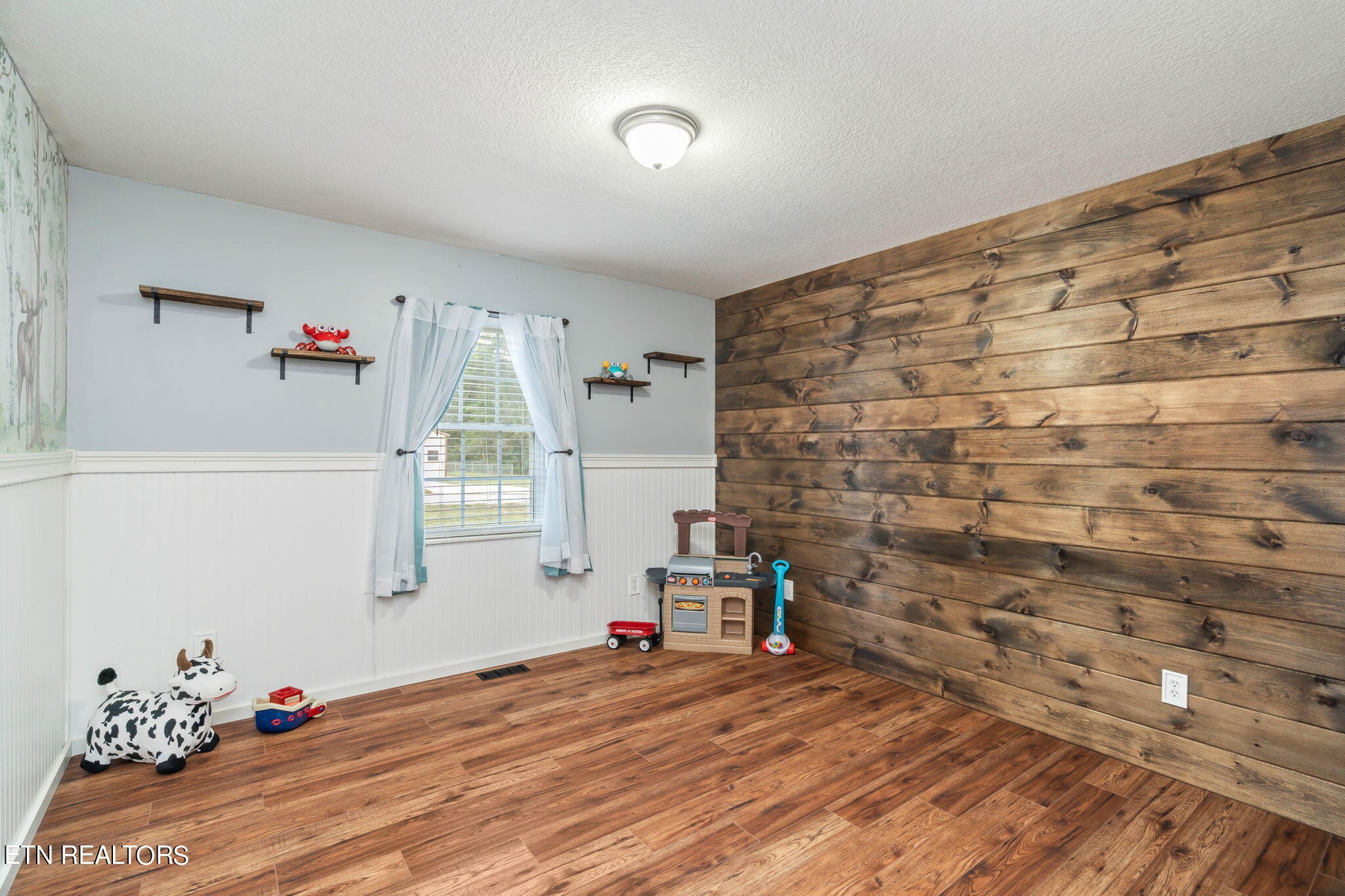 330 Howard Road Loudon, TN 37774 - Photo 15 of 27 Gallery Image 15