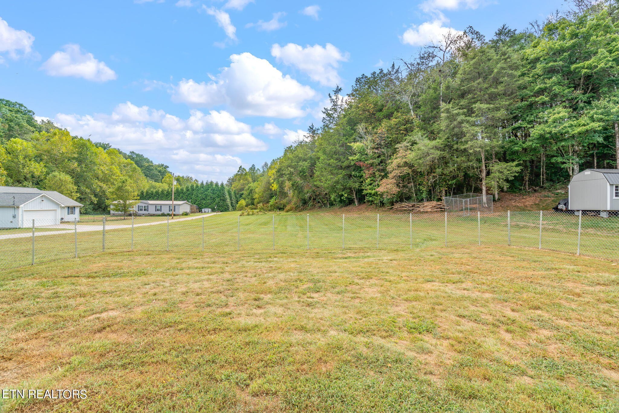 330 Howard Road Loudon, TN 37774 - Photo 25 of 27 Gallery Image 25