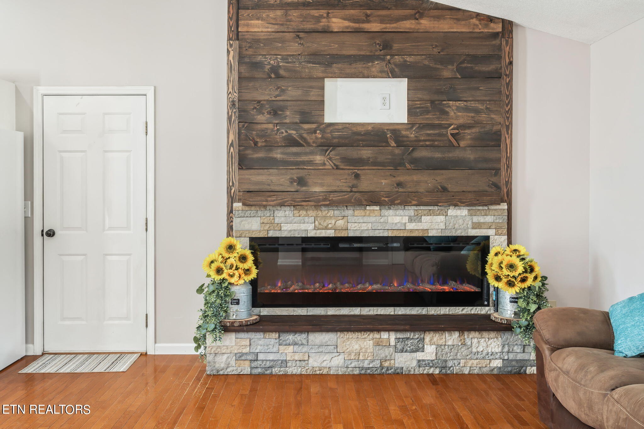 330 Howard Road Loudon, TN 37774 - Photo 6 of 27 Gallery Image 6
