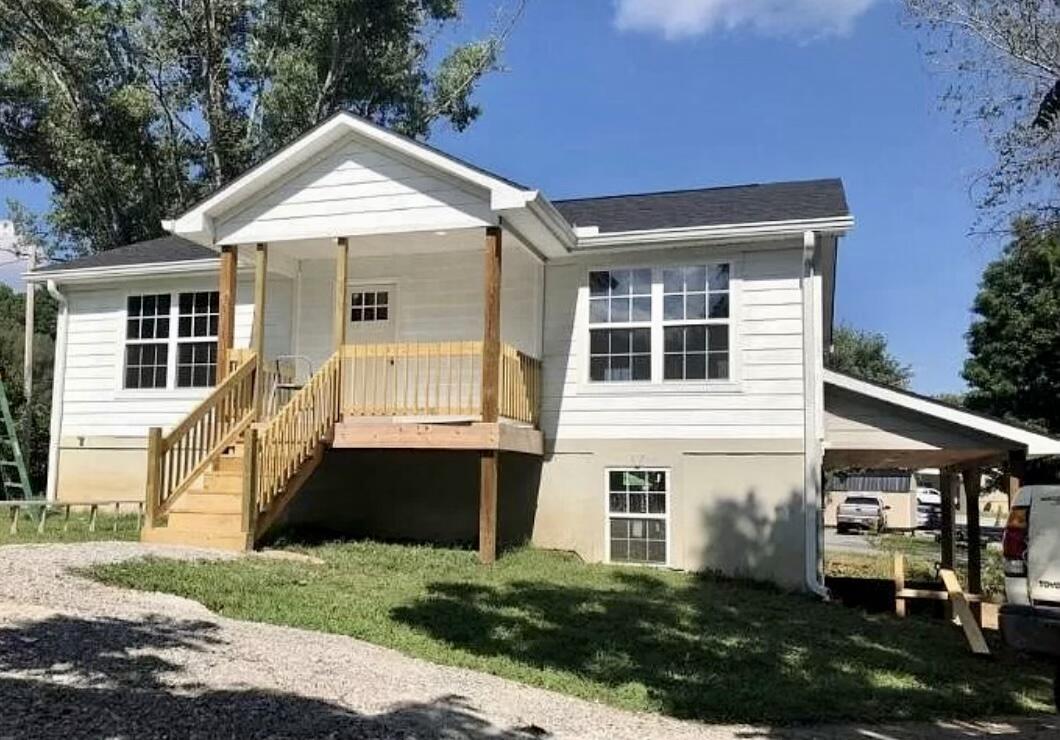244 Nettleton Road Harrogate, TN 37752 - Photo 2 of 6 20963C05-2446-41C0-8D69-0ED37E801913