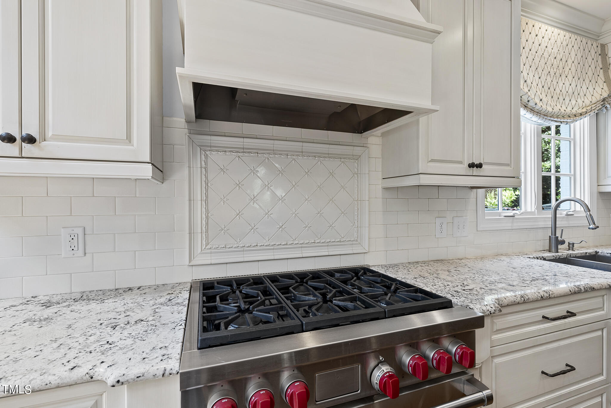 513 Lake Boone Trail Raleigh, NC 27608 - Photo 6 of 41 DSC03680