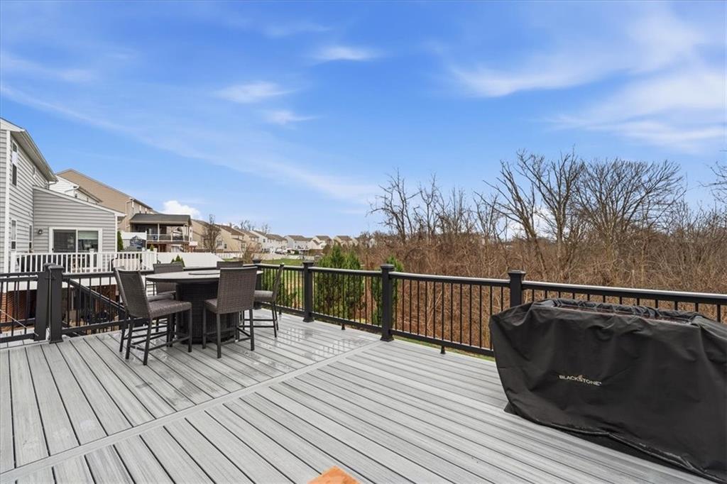 235 Long Ridge Drive Coraopolis, PA 15108 - Photo 15 of 36