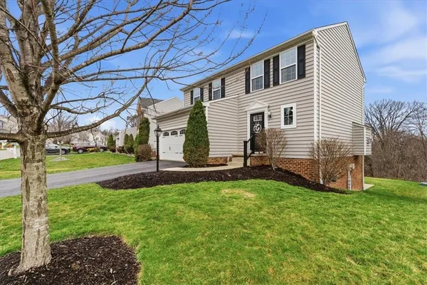 $460,000 | 235 Long Ridge Drive, Coraopolis, PA 15108