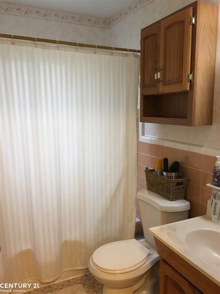 18028 Davidson Road Fraser, MI 48026 - Photo 20 of 21