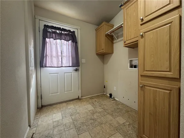 $1,800 | 10044 Kent Road, Mohave Valley, AZ 86440