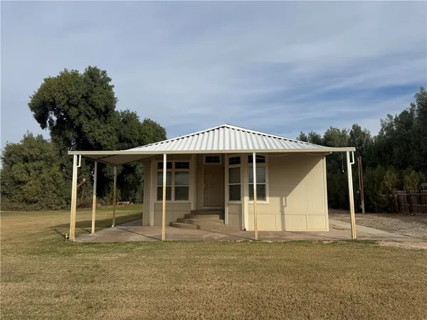 $1,800 | 10044 Kent Road, Mohave Valley, AZ 86440