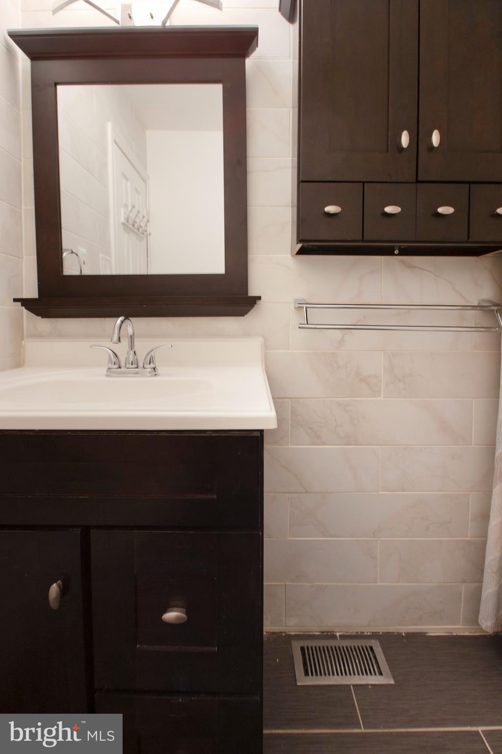 8253 Vosges Road Baltimore, MD 21208 - Photo 31 of 67 Owners En-Suite