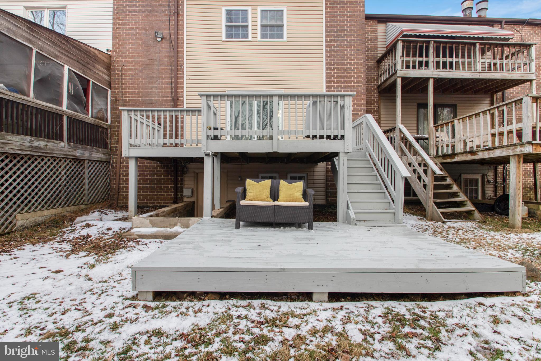 8253 Vosges Road Baltimore, MD 21208 - Photo 63 of 67 Full View Of Rear Deck