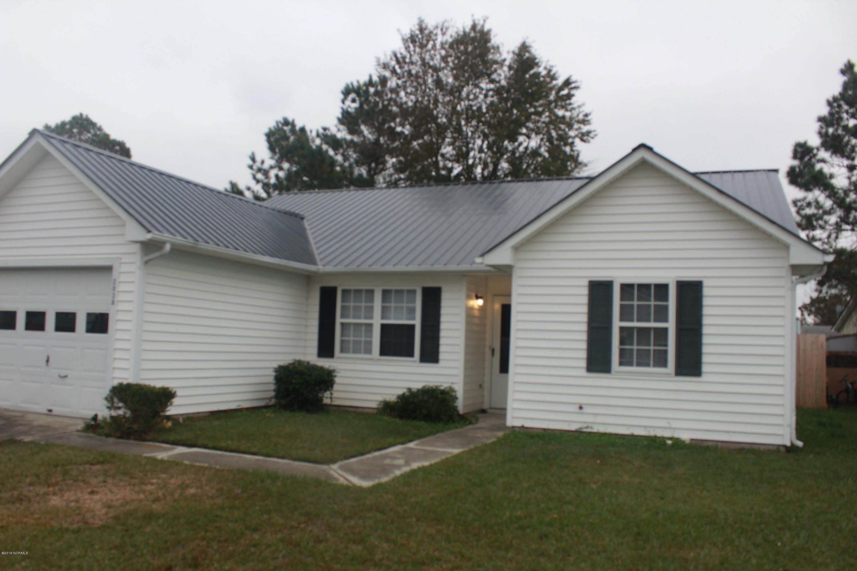 2038 Derby Run Road Jacksonville, NC 28546 - Photo 2 of 19 IMG_2612
