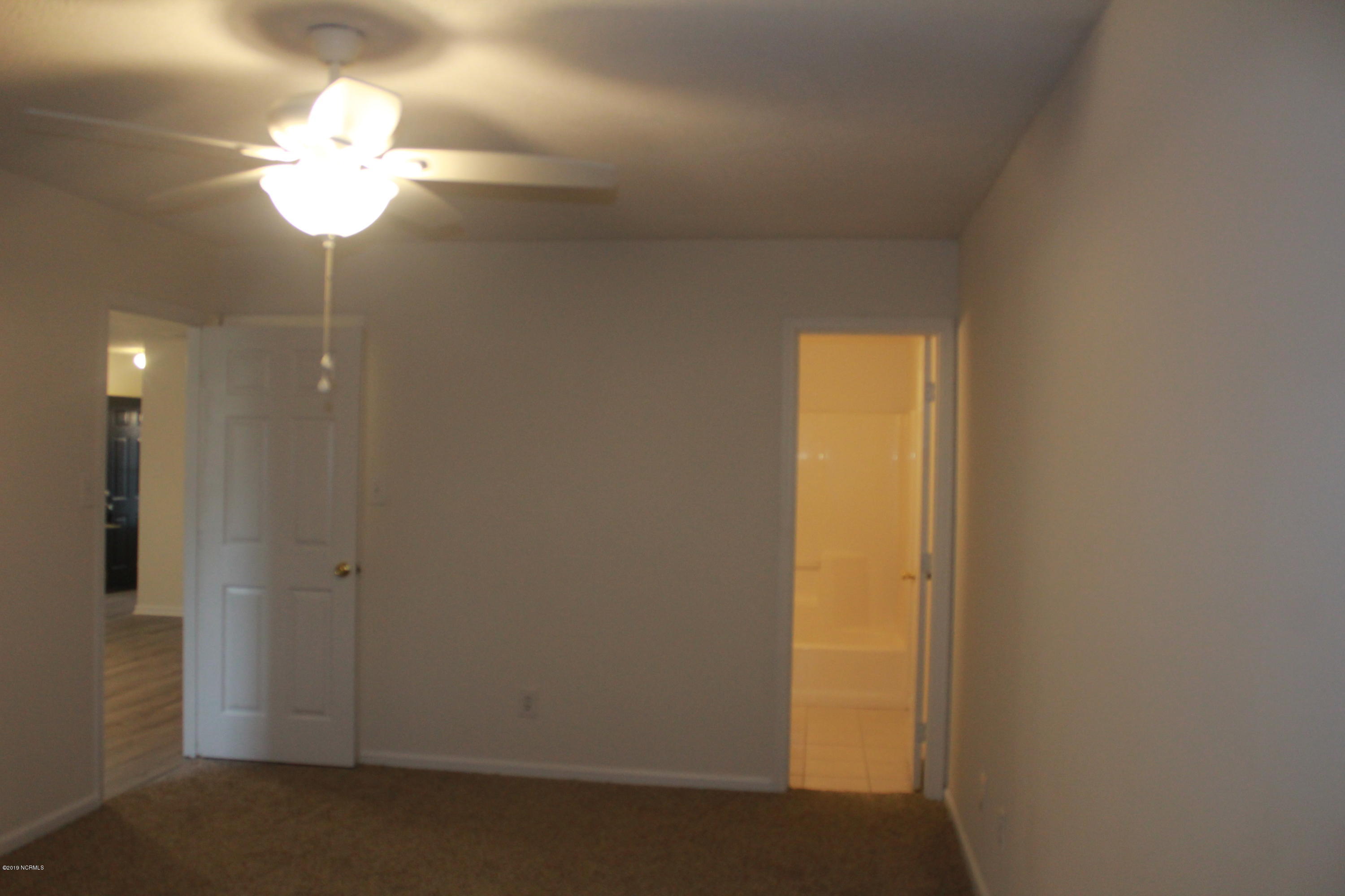 2038 Derby Run Road Jacksonville, NC 28546 - Photo 10 of 19 Master