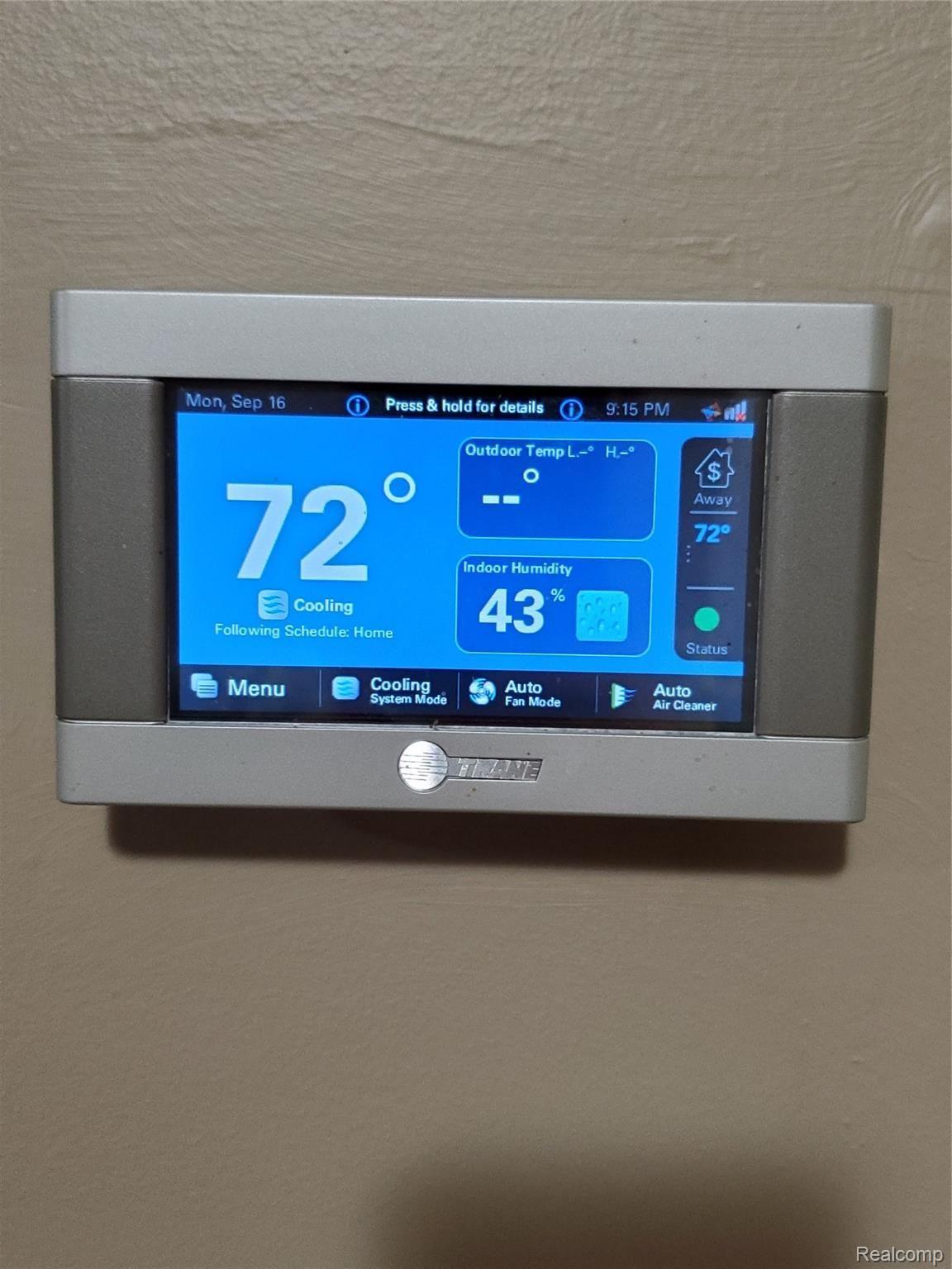 5362 North Vassar Road Flint, MI 48506 - Photo 31 of 34 20190916_210952.jpg