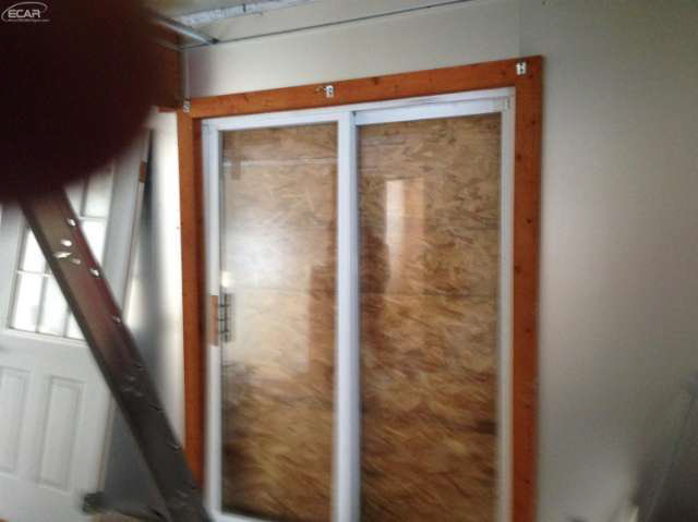 2043 Lavelle Road Flint, MI 48504 - Photo 13 of 18 20459545-12.JPG