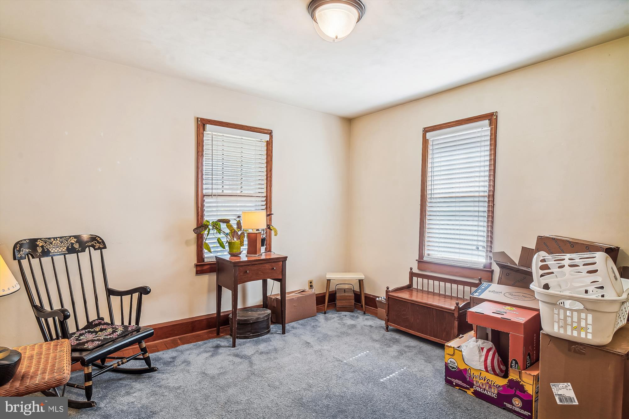 1544 Dennings Road New Windsor, MD 21776 - Photo 10 of 27 1st Floor Bedroom #1