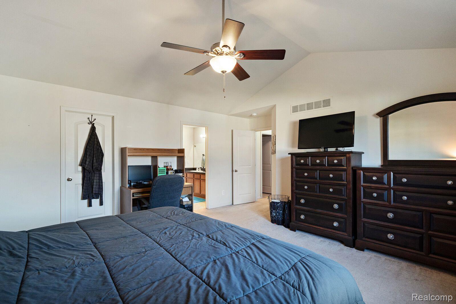 30248 Bradmore Road Warren, MI 48092 - Photo 21 of 33 Gallery Image 21