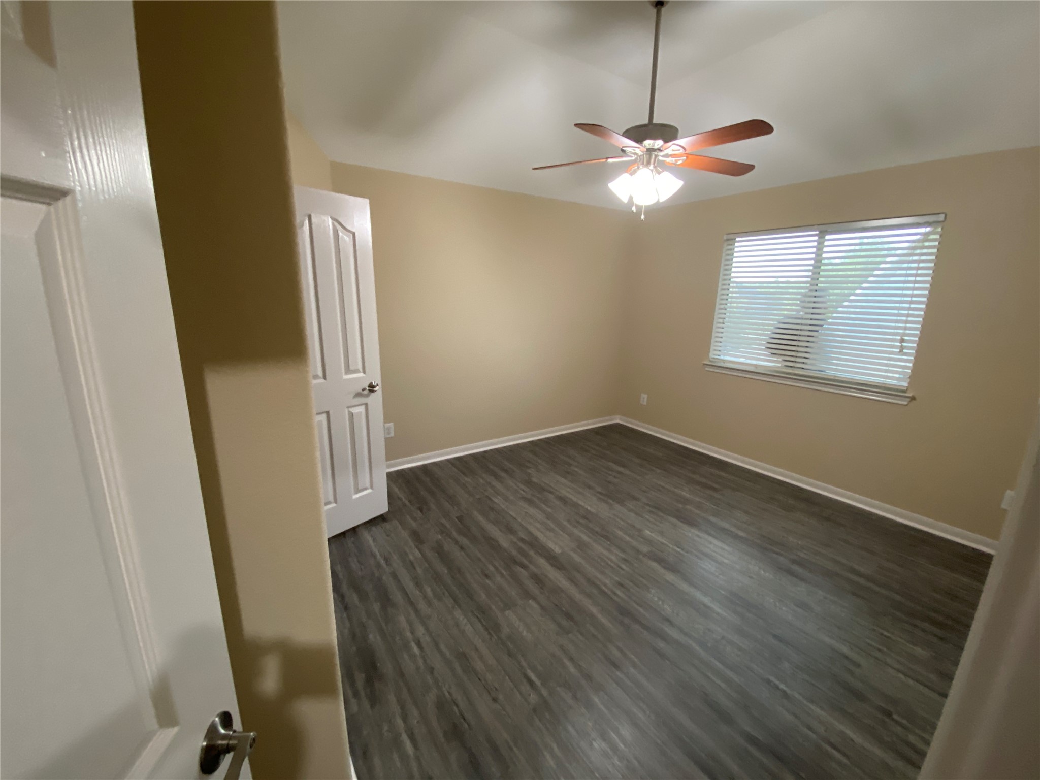 4903 Summer Ridge Drive Conroe, TX 77303 - Photo 21 of 32