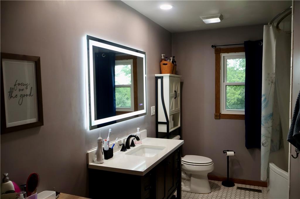 281 Southwest 200th Road Centerview, MO 64019 - Photo 21 of 30