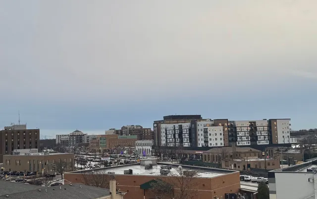 $299,000 | 1325 Perry Street, Unit 606, Des Plaines, IL 60016