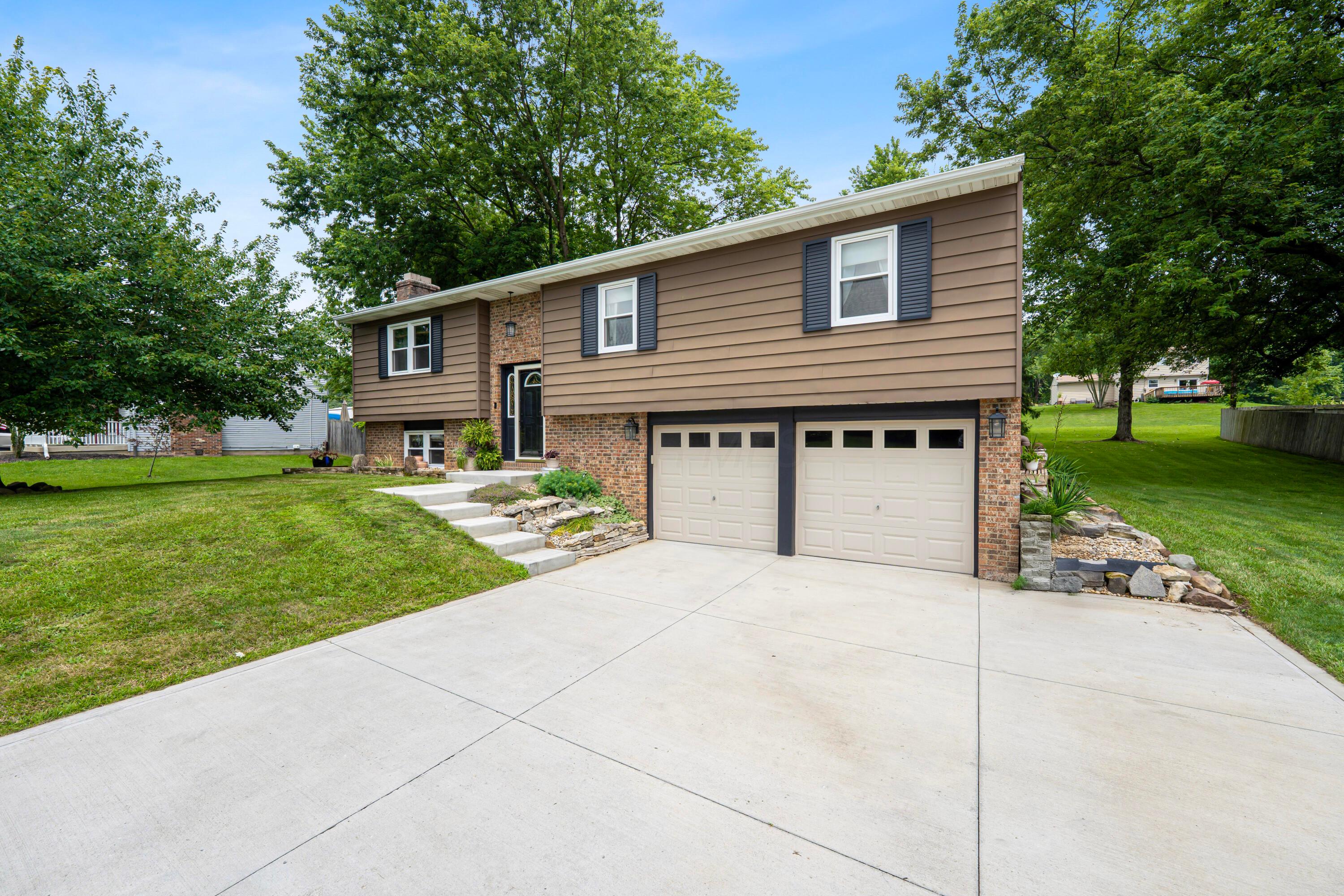 5038 Deeds Road Southwest Granville, OH 43023 - Photo 5 of 44 Front of house