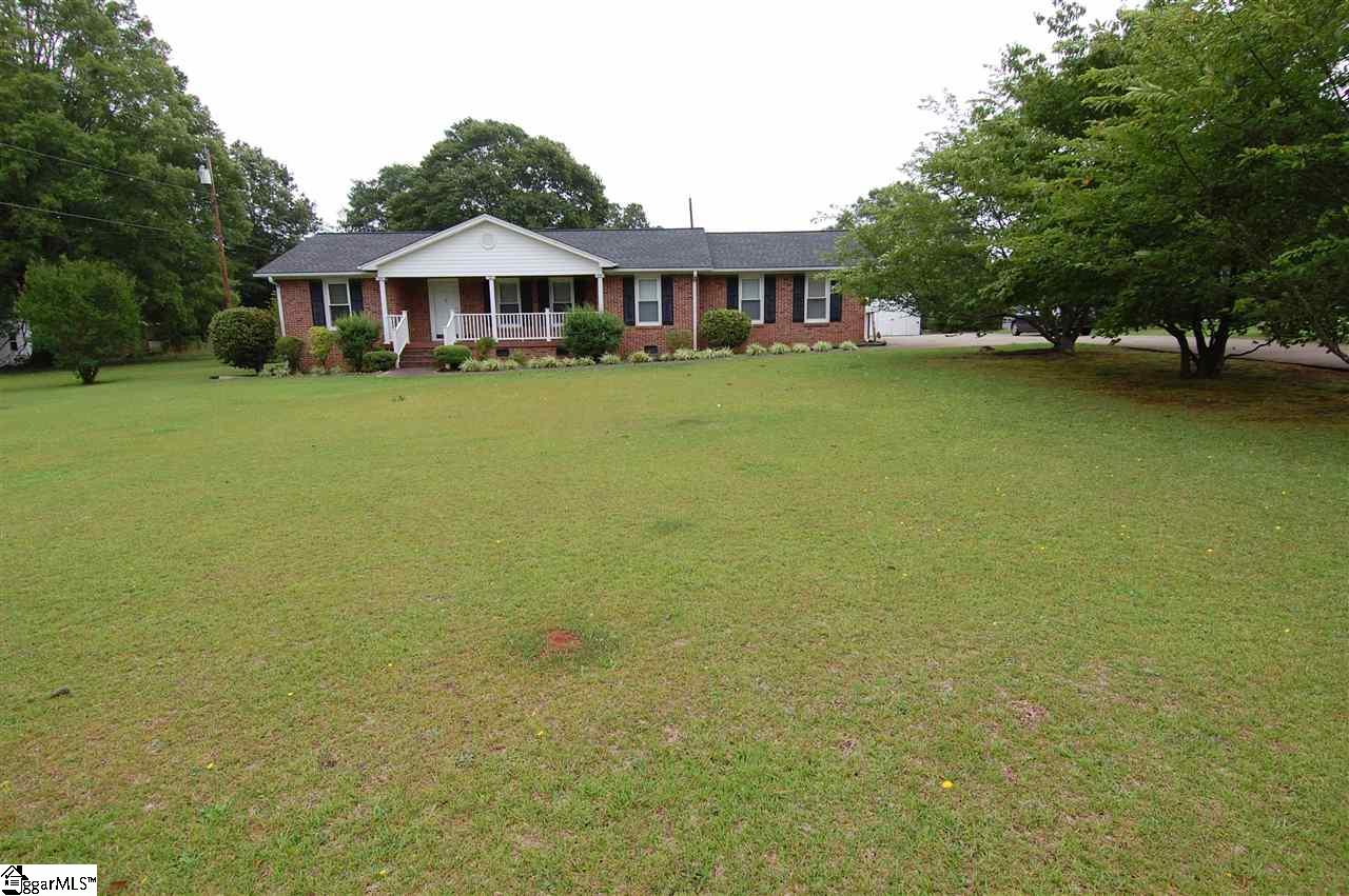 3 Pine Tree Drive Honea Path, SC 29654 - Photo 2 of 31 Gallery Image 2