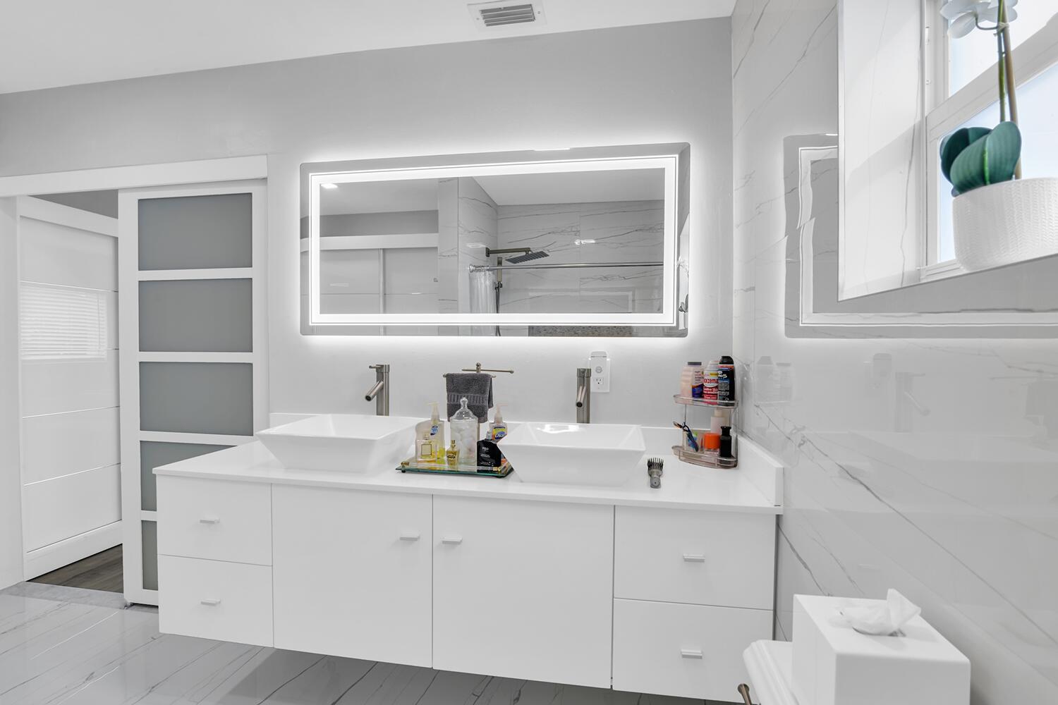 14624 Country Side Lane Delray Beach, FL 33484 - Photo 16 of 42 Master Bath with 2 Sinks
